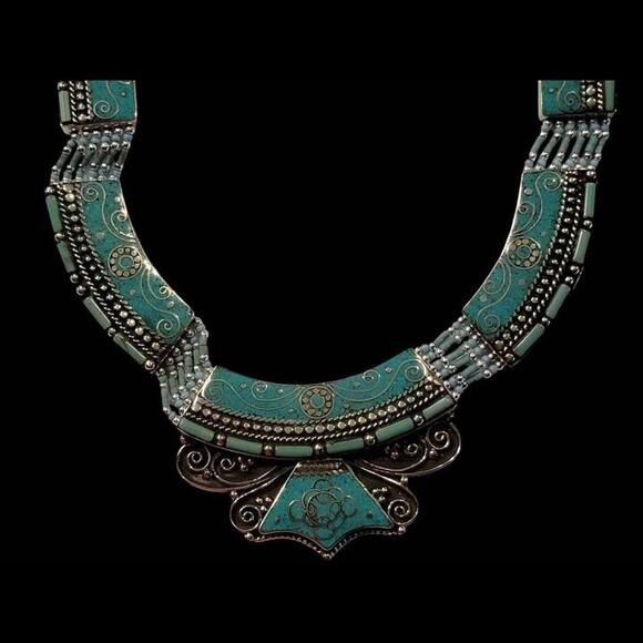 NEW Handmade Tibetan Necklace - Turquoise and Tibetan Silver - Picture 4 of 9